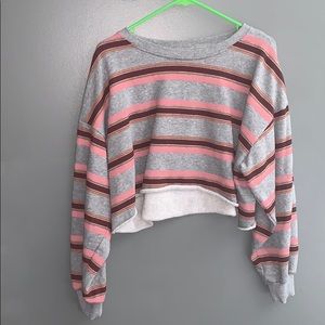 Cropped Wild Fable sweatshirt with stripes SIZE XL